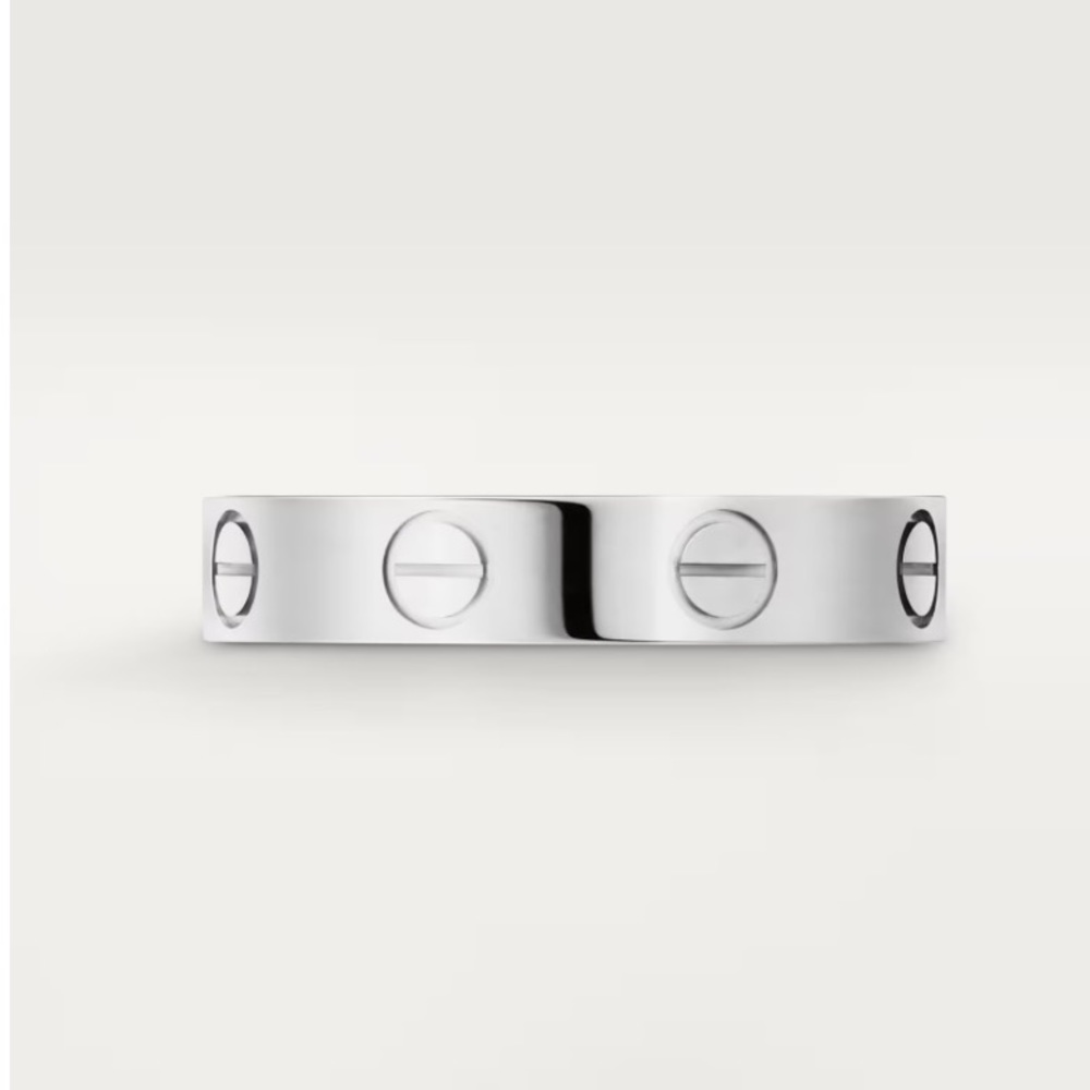 Cartier Love Band . 18 K White Gold. (AU750)